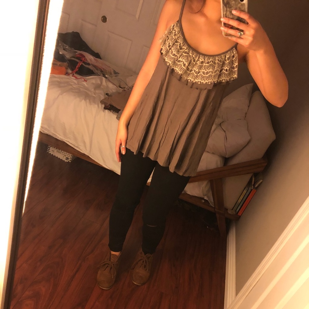 Tank top with ruffles